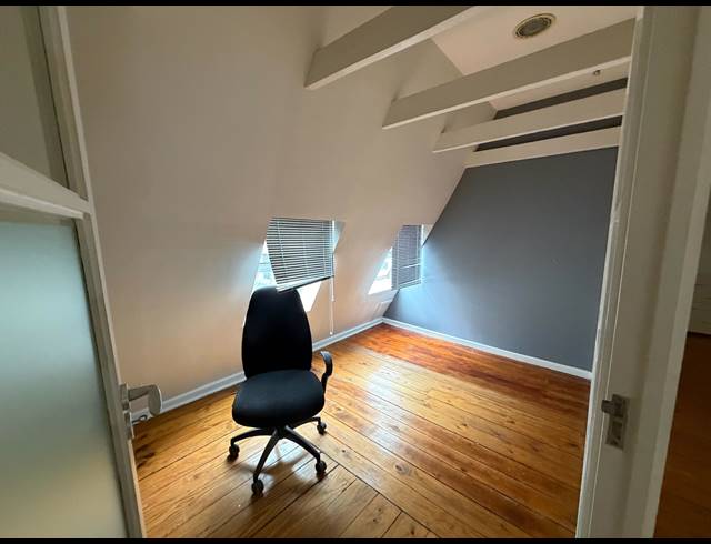 232M² BUILDING TO LET IN CAPE TOWN CITY CENTRE